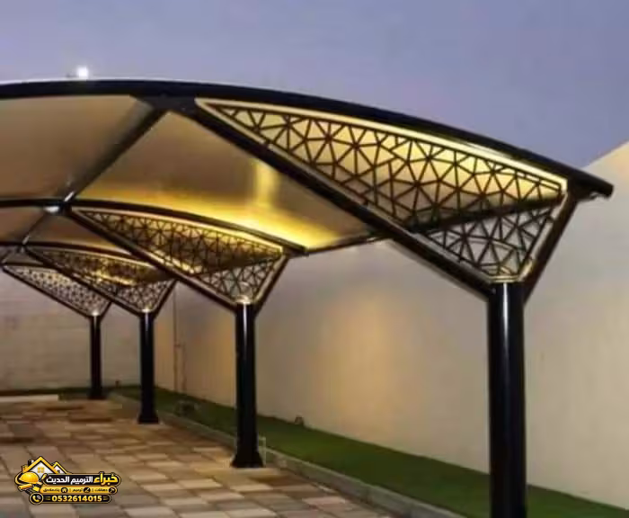 صورة من المعرض